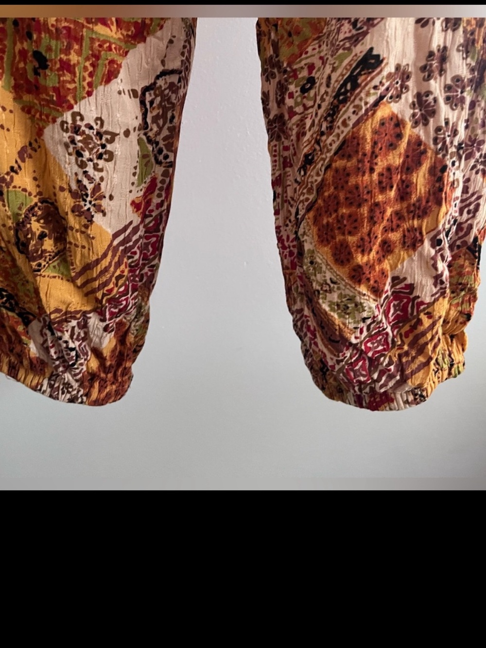 Christian Siriano NY Mustard Patchwork Print Crop Top & Jogger Set S - Picture 12 of 14